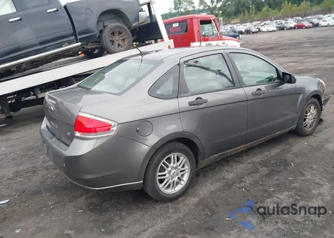 2009 Ford Focus Se z USA, uszkodzony, nr VIN 1FAHP35N29W216565